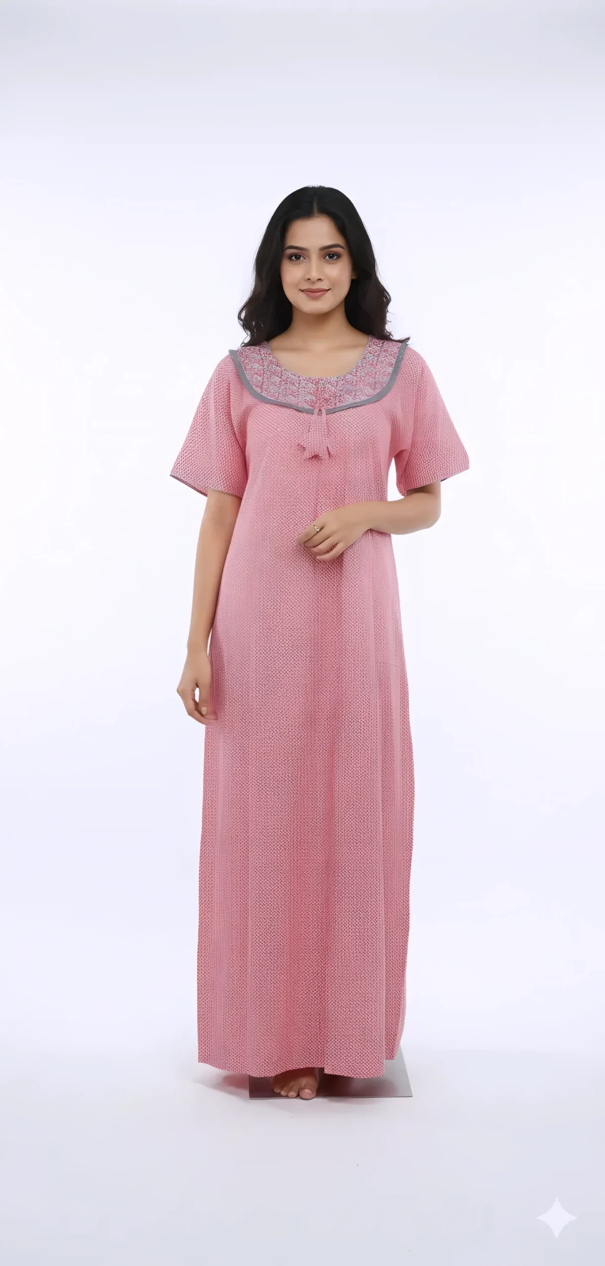 ROUND NECK NIGHTY